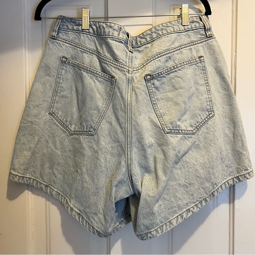 Abercrombie Curve Love High Rise Loose Shorts sz 31/12 - Picture 3 of 4